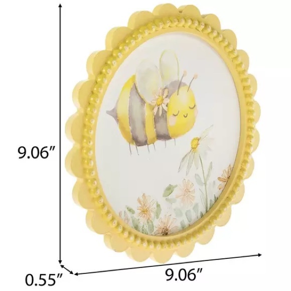 Smiling Bee Scalloped Wood Wall Decor - Picture 4 of 4